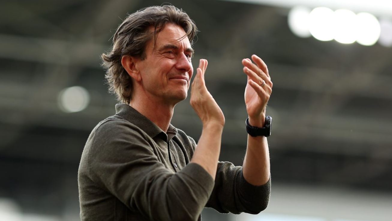 Tottenham immediately announced the replacement of Ange postecoglou!