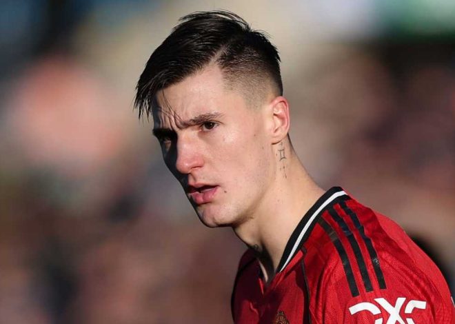 Three Players’ Reactions Reveal Manchester United’s Problems When Benjamin Sesko Appears Lackluster