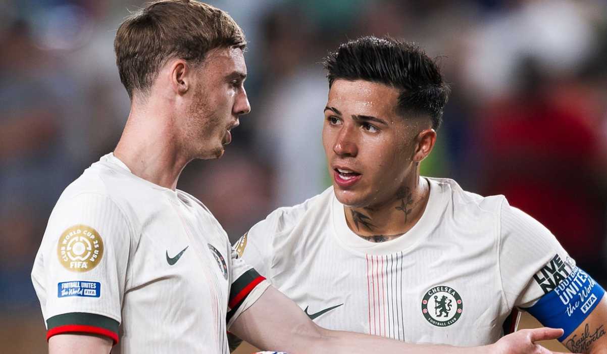 Good news for Real Madrid, the Blues are ready to sell this complete midfielder