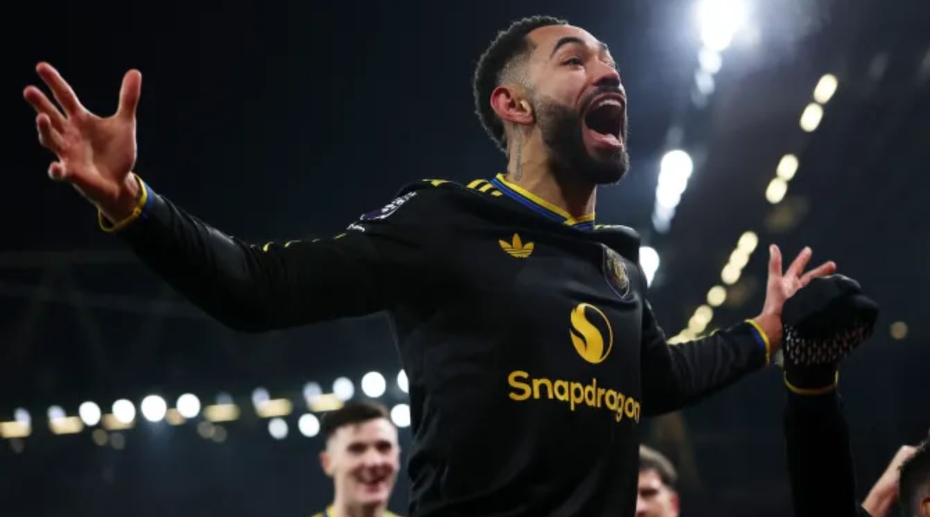 From Depressed to Crazy! Man United silences the top of the Premier League standings