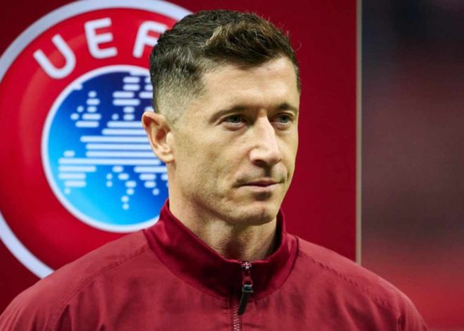 Barcelona Postpones Decision on Lewandowski’s Future Until the End of the Season