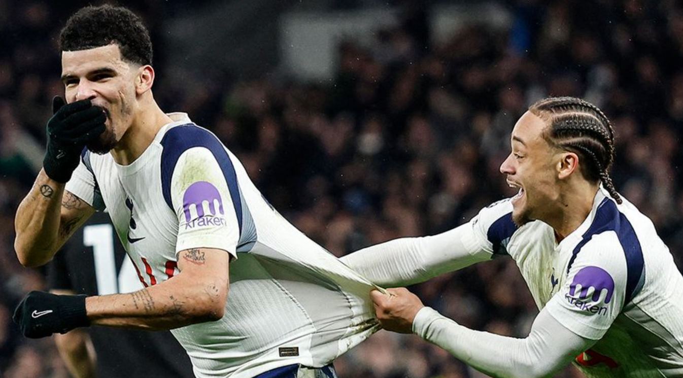 Solanke’s strange goal helps the Lilywhites hold Manchester City to a draw