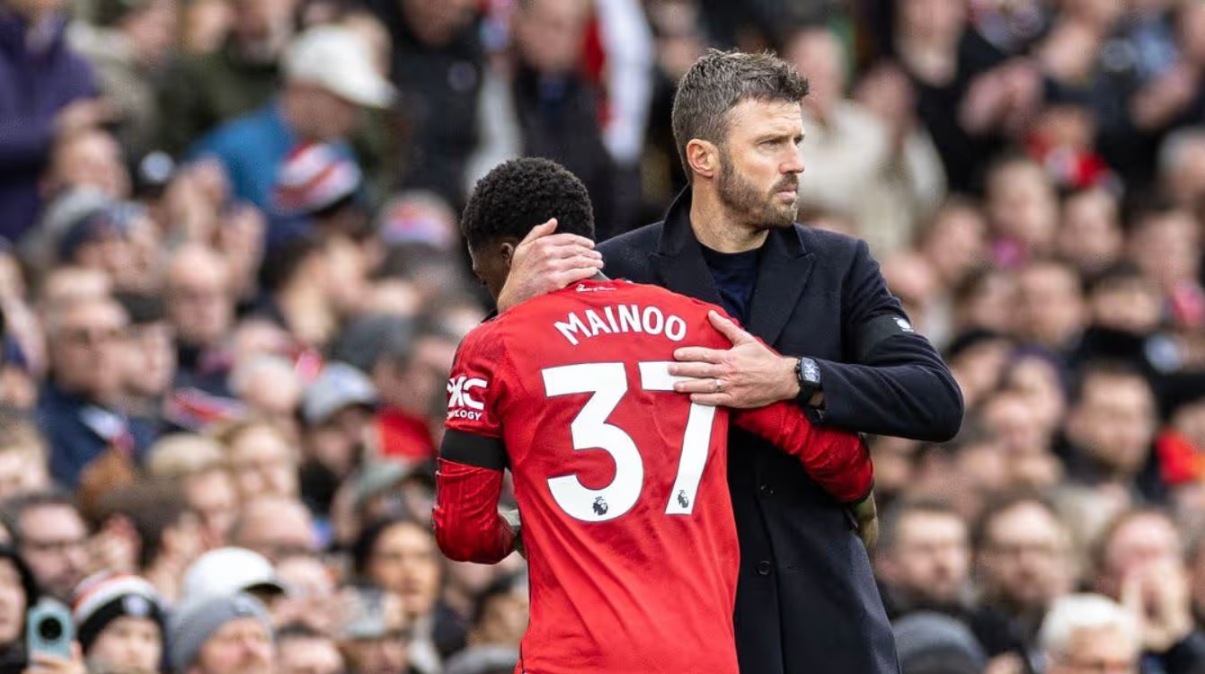 Thanks to Carrick! Manchester United Rewards Young Stars with Long-Term Contracts